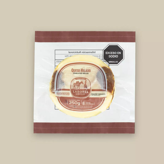 Queso Hilado de Tomates Secos